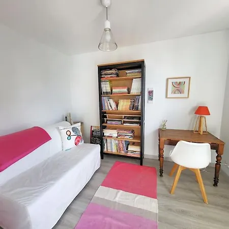 Gite Coquet Et Colore Au 度假居 勒康吉